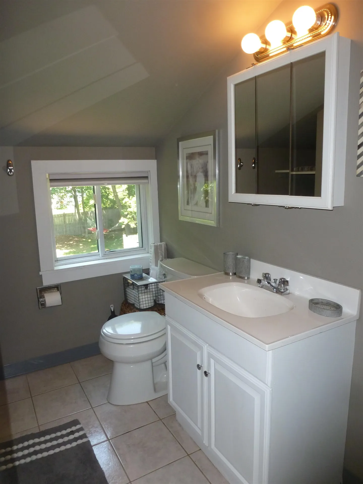 83 Washington Street Rochester NH 03867-1839