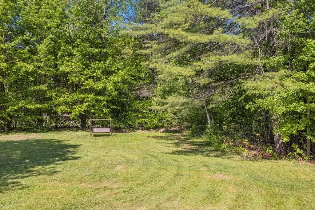 132 Holiday Hills Drive Bristol NH 03222