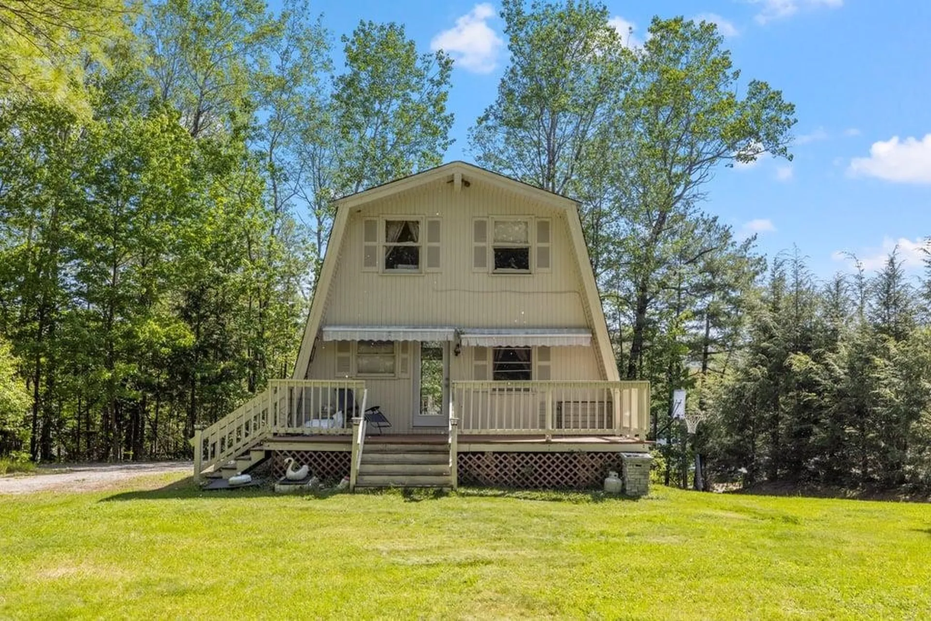 132 Holiday Hills Drive Bristol NH 03222