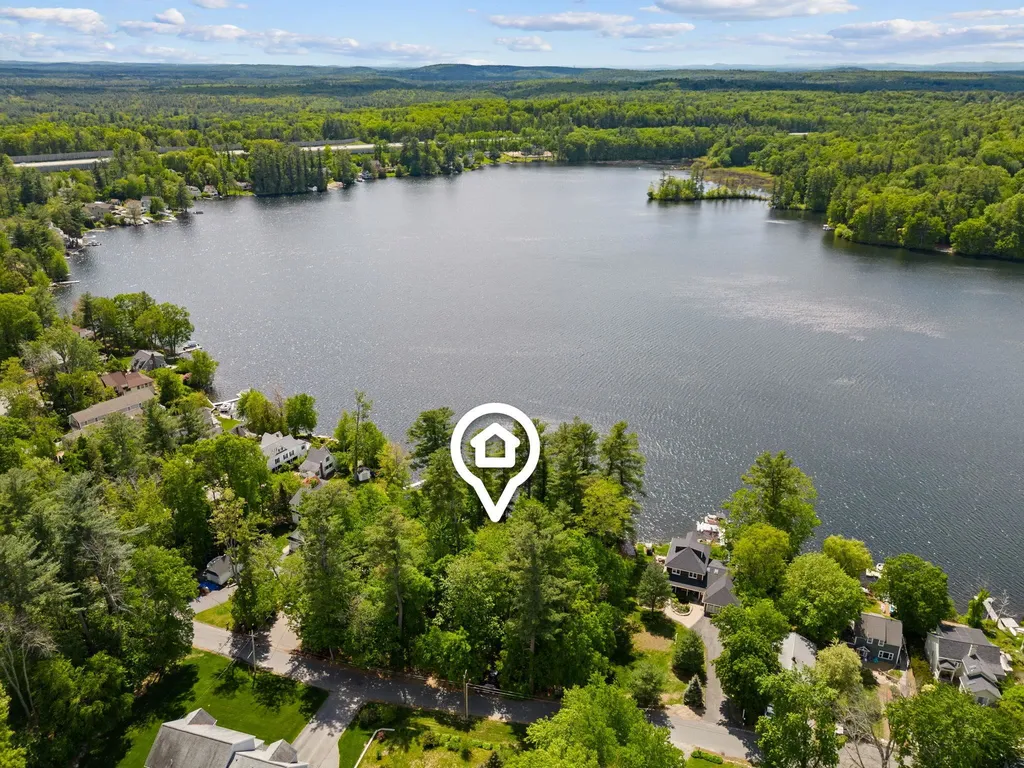 33 Lake Shore Road Salem NH 03079