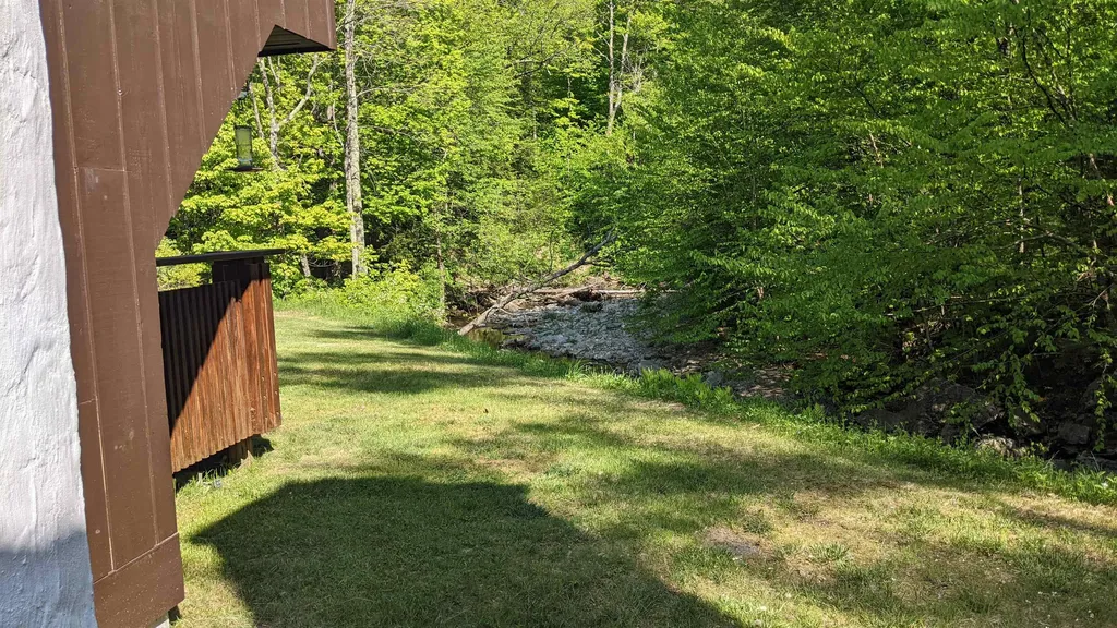 4612 Battleground Road Fayston VT 05673