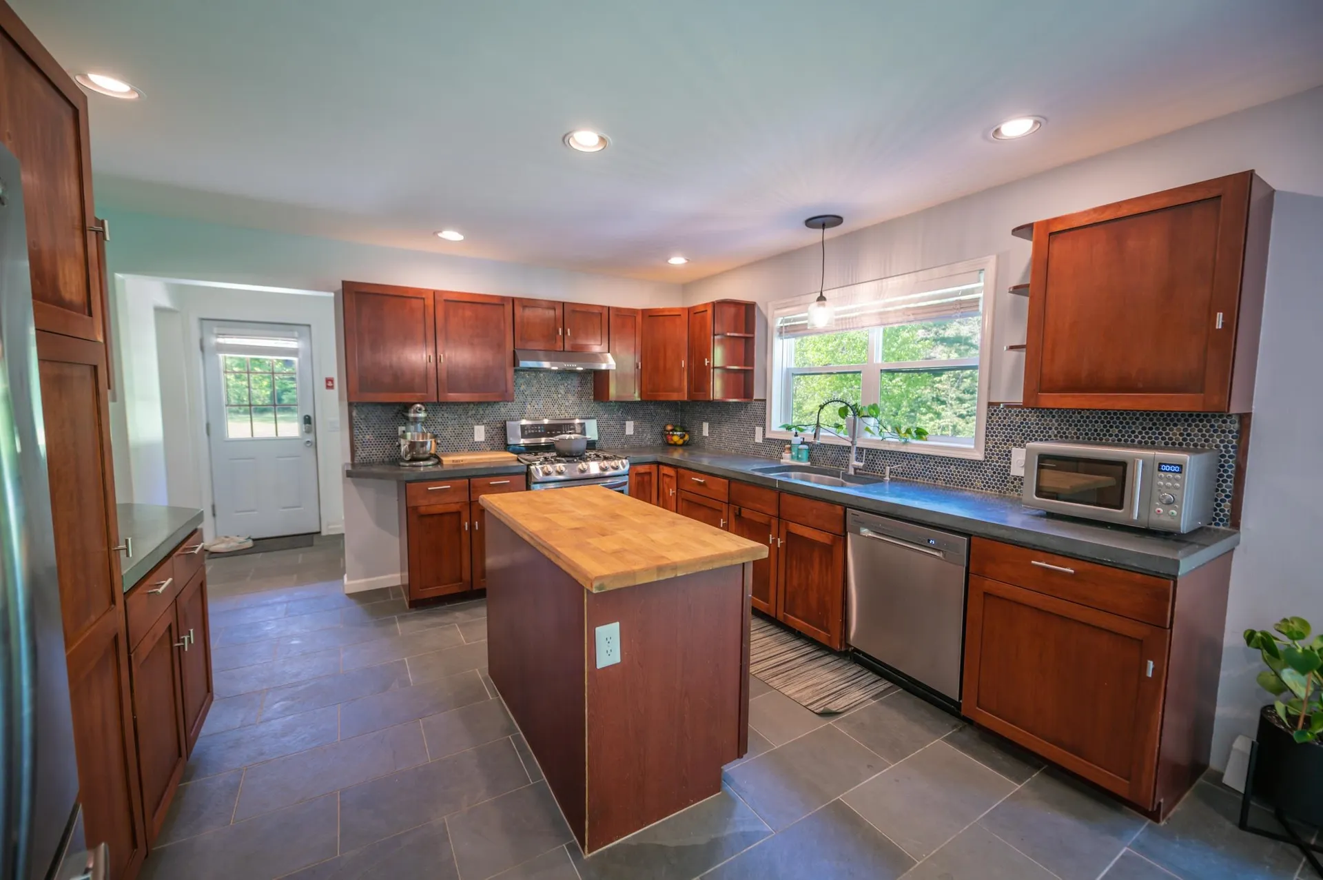 88 Peter's Lane Wardsboro VT 05355
