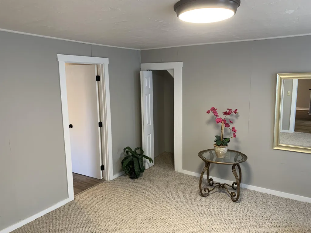 42 Mill Street Ashland NH 03217