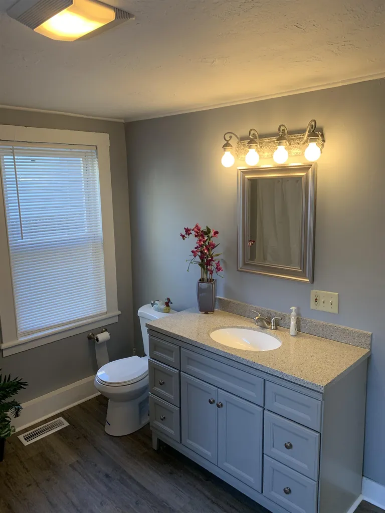 42 Mill Street Ashland NH 03217