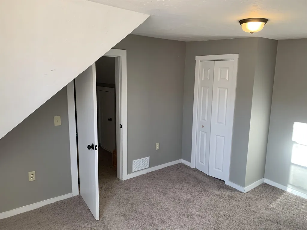 42 Mill Street Ashland NH 03217