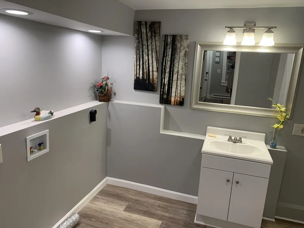 42 Mill Street Ashland NH 03217