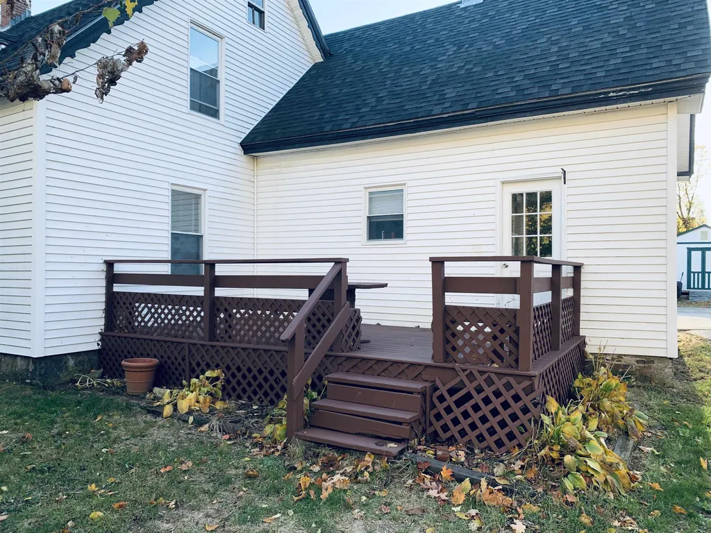 42 Mill Street Ashland NH 03217