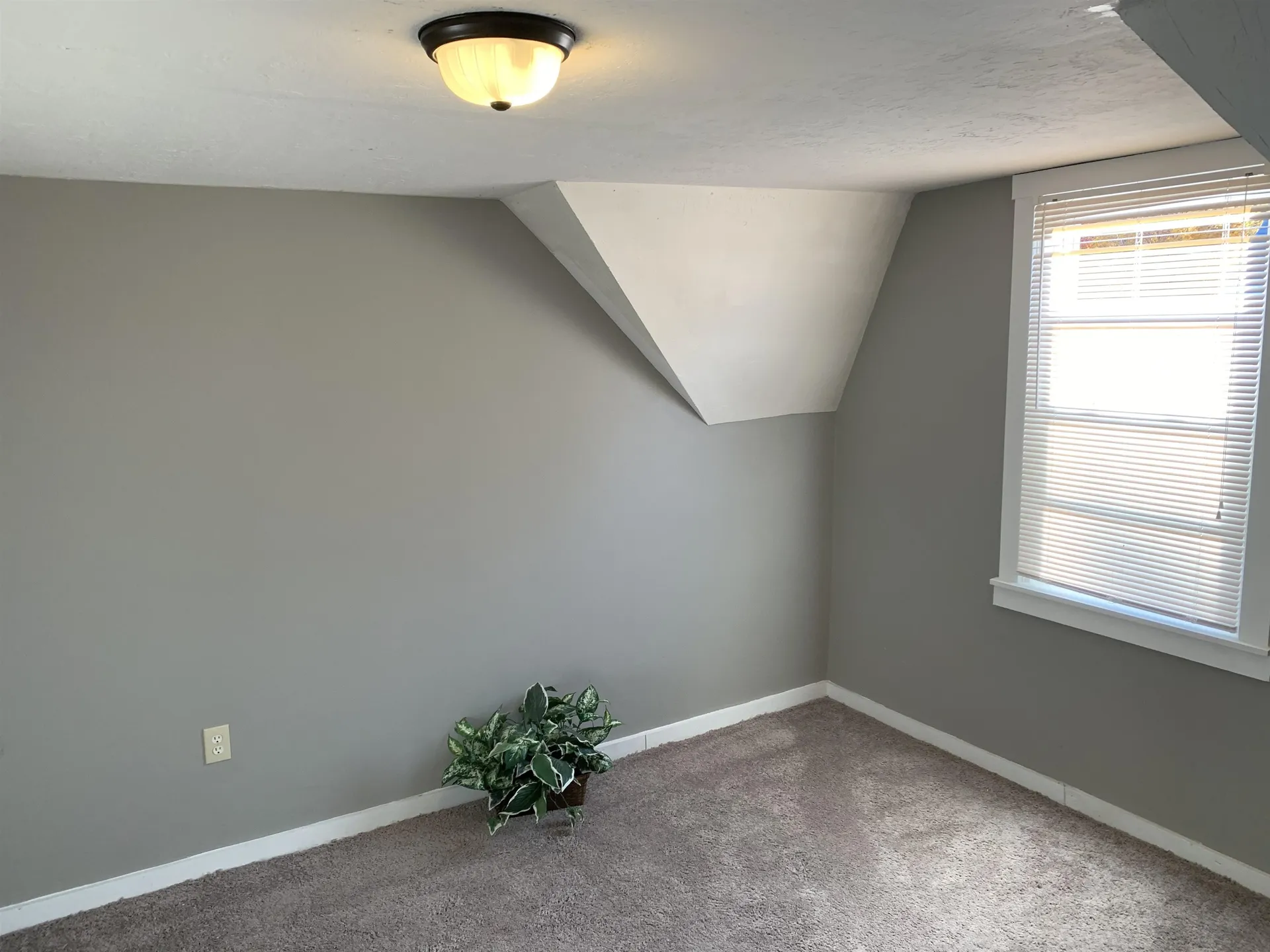 42 Mill Street Ashland NH 03217