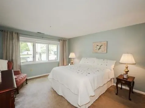 20 Ledgewood Hills Drive Nashua NH 03062