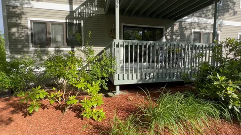 20 Ledgewood Hills Drive Nashua NH 03062