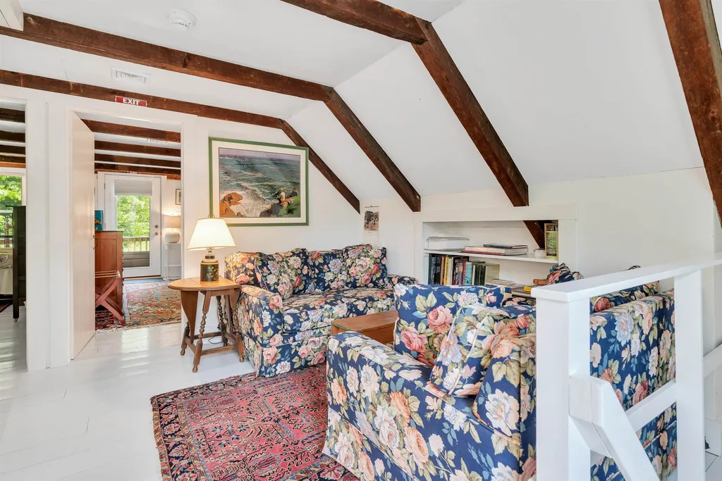 1157 Blackmer Road Pomfret VT 05067