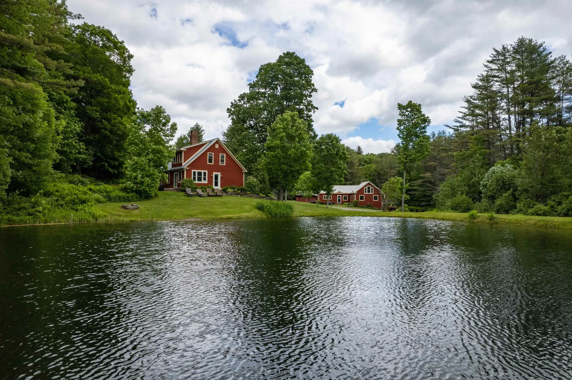 1157 Blackmer Road Pomfret VT 05067