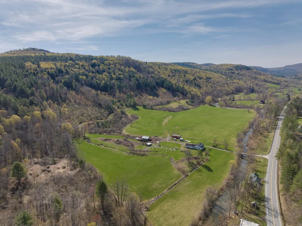 10024 Vt Route 12 Bethel VT 05032