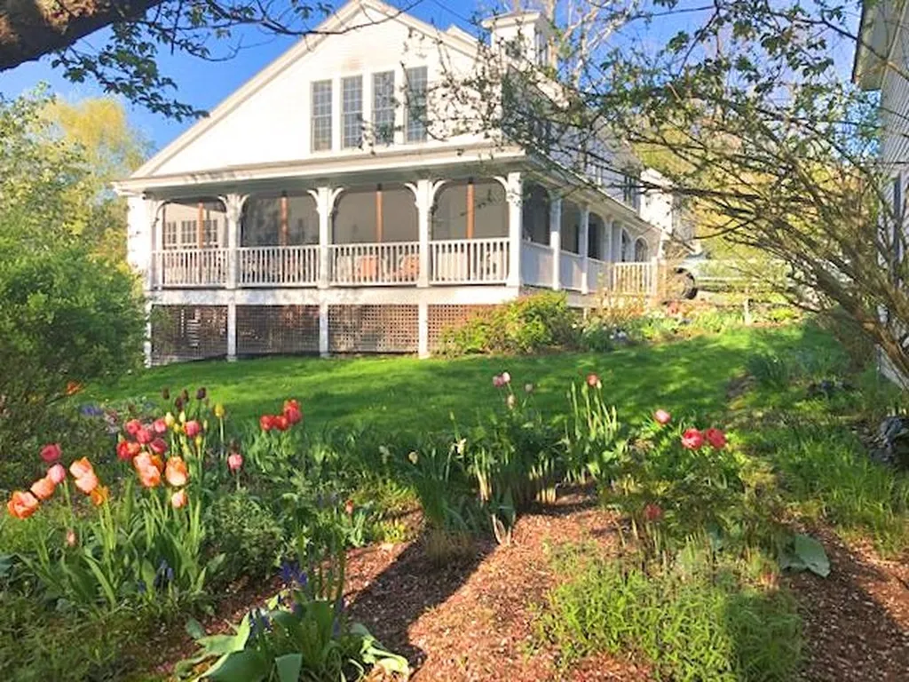 11 Main Street Walpole NH 03608