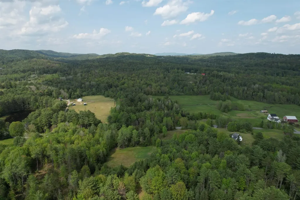 3886 Scotch Hollow Road Newbury VT 05051