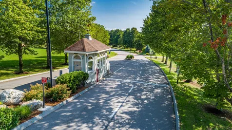 42 Foliage Lane Laconia NH 03246