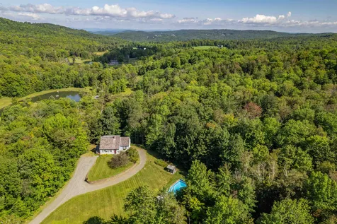 1214 Gulf Road Barnard VT 05031