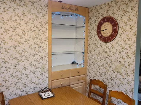 83 Livermore Road Holderness NH 03245