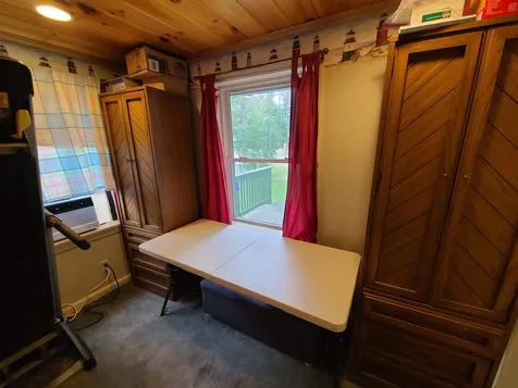 83 Livermore Road Holderness NH 03245