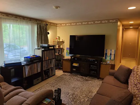 83 Livermore Road Holderness NH 03245
