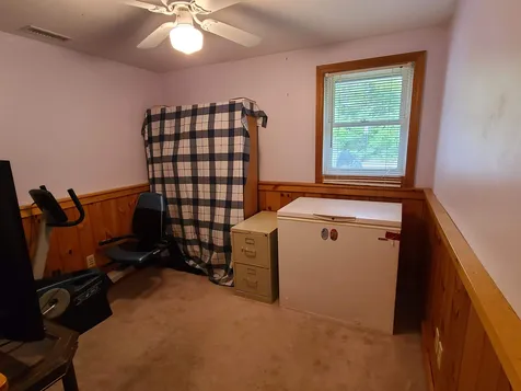 83 Livermore Road Holderness NH 03245