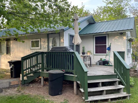 83 Livermore Road Holderness NH 03245