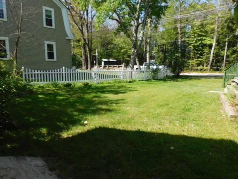 83 Livermore Road Holderness NH 03245