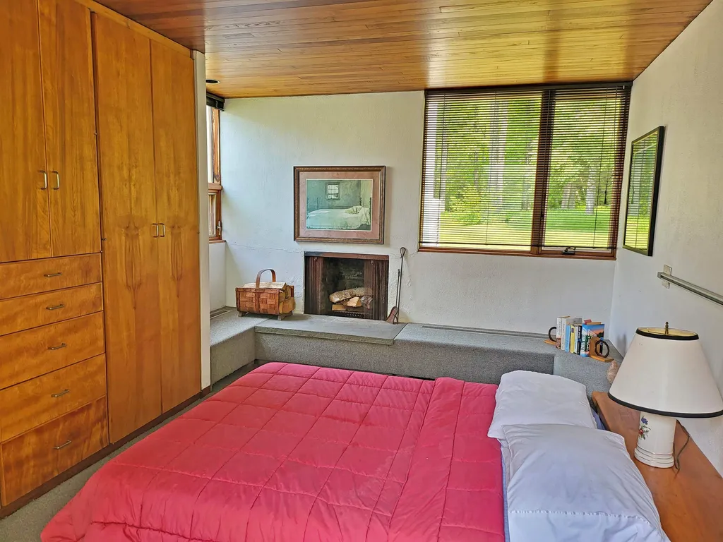 192 Hill Road Brookline VT 05345