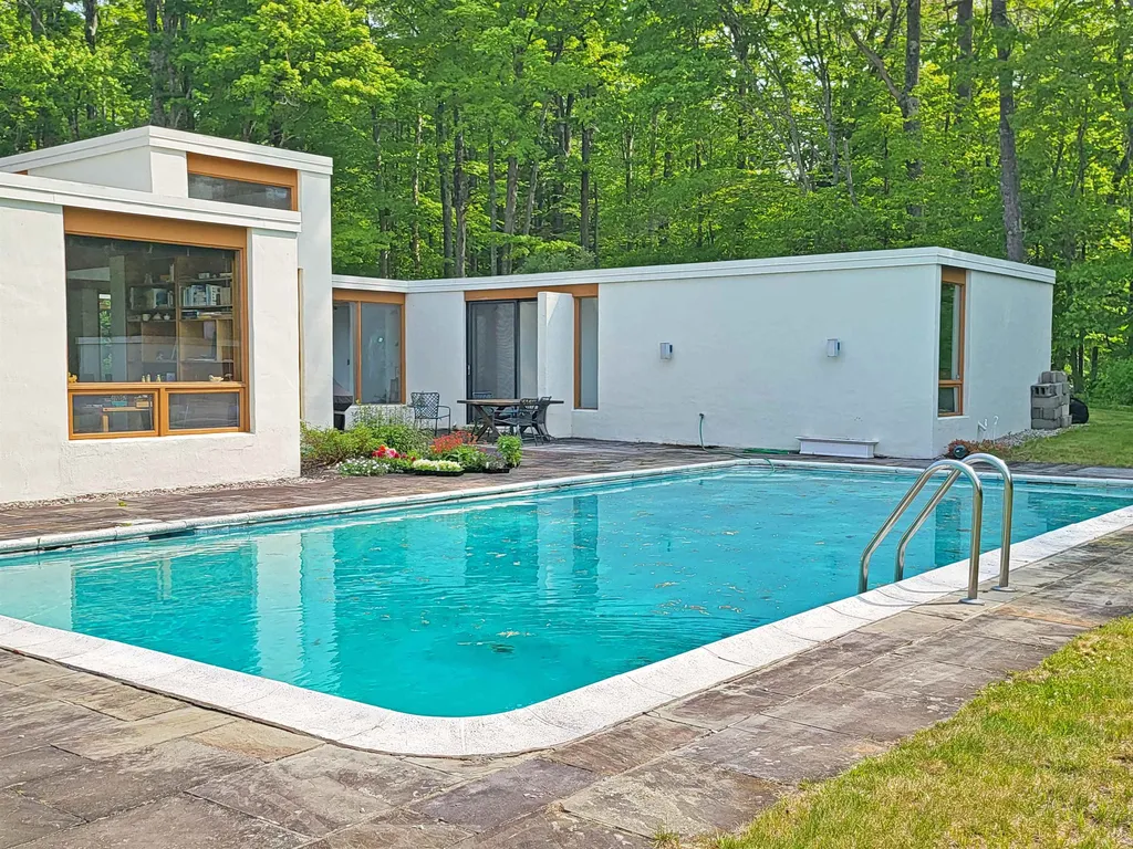 192 Hill Road Brookline VT 05345