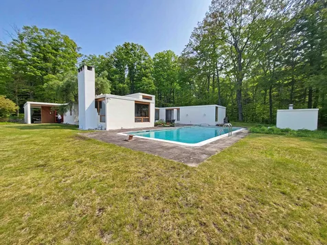 192 Hill Road Brookline VT 05345