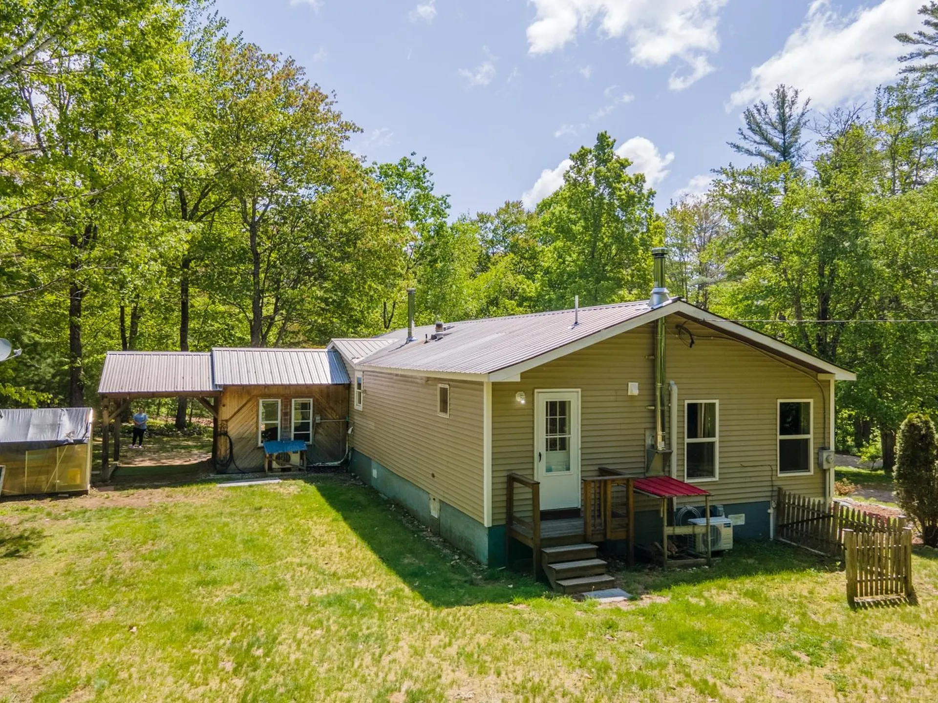 79 Bryant Road Tamworth NH 03886