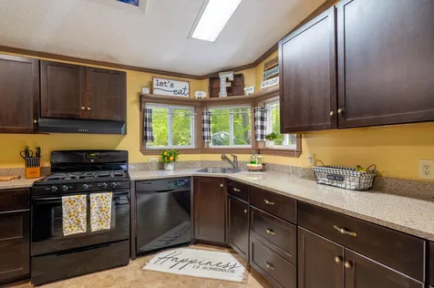 79 Bryant Road Tamworth NH 03886
