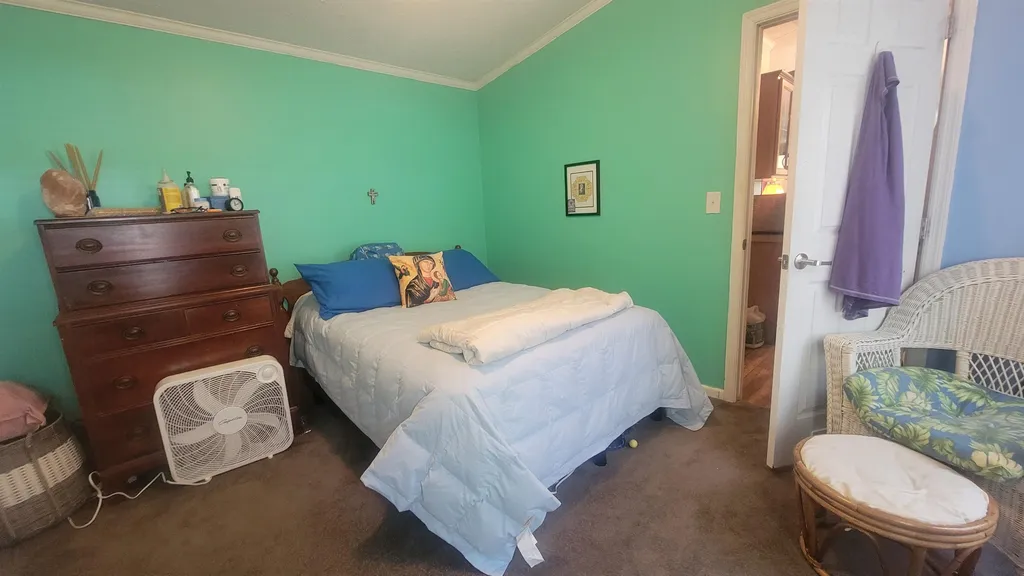 21 Brandon Place Claremont NH 03743