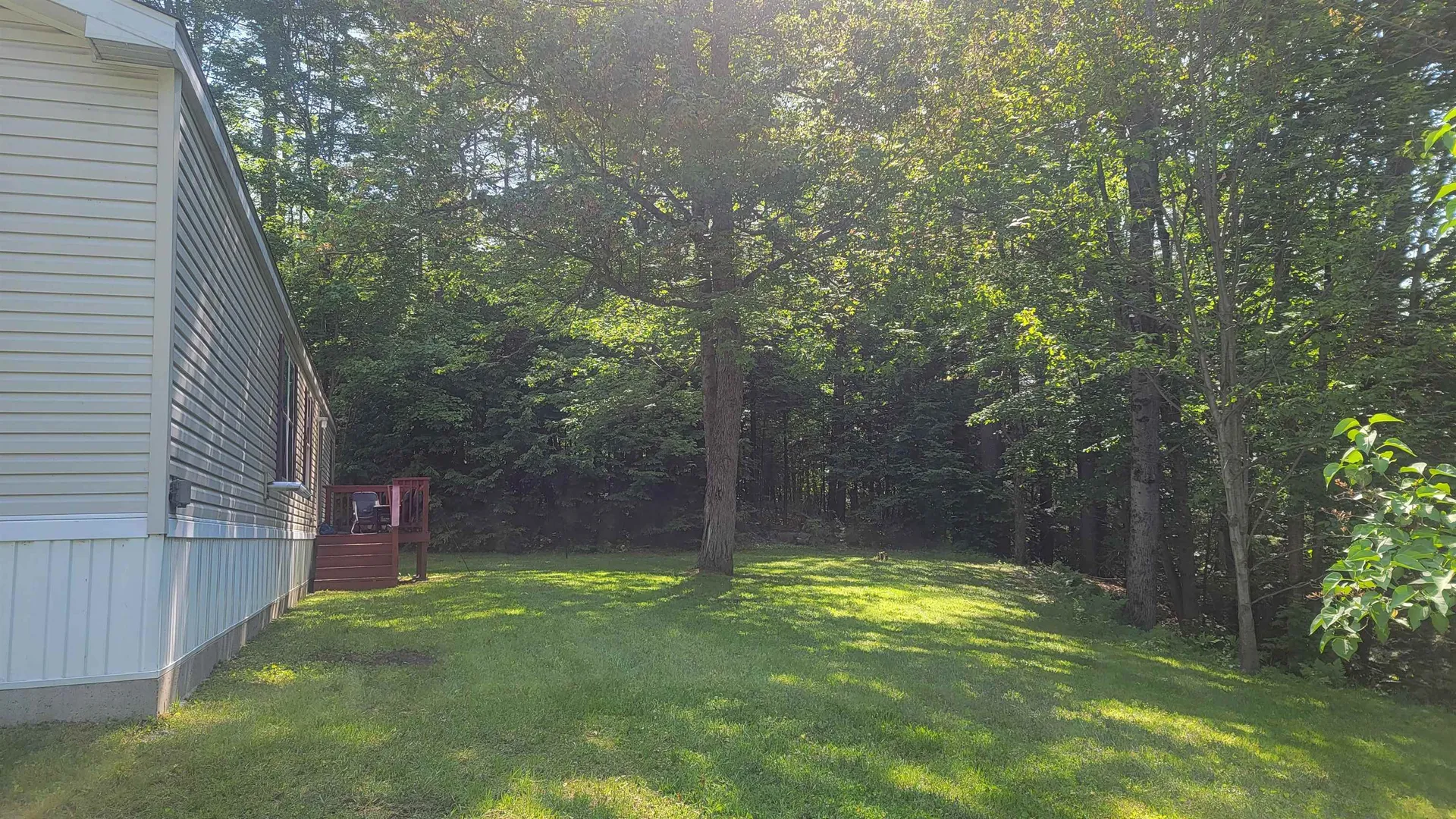 21 Brandon Place Claremont NH 03743