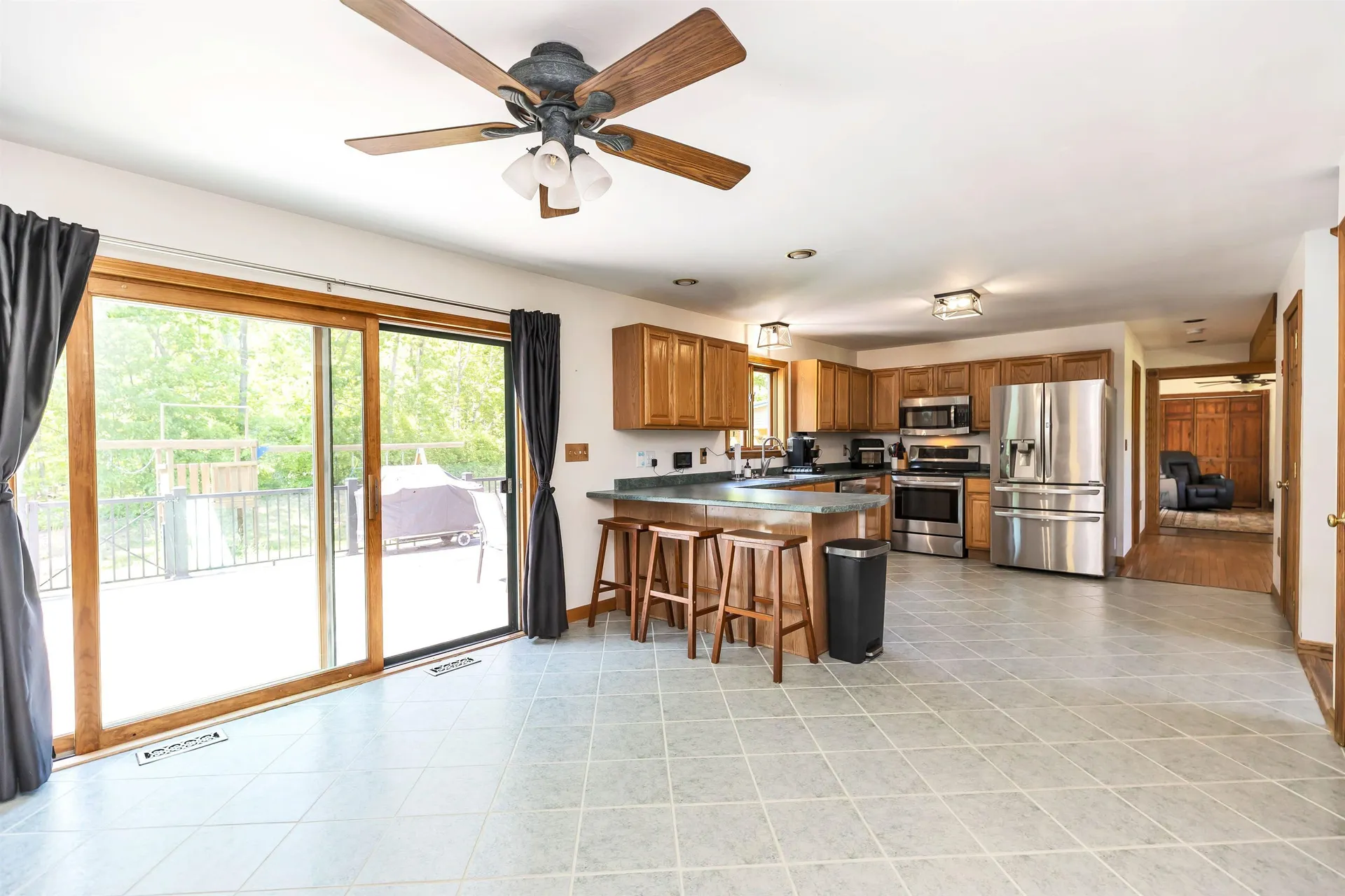 231 Bunker Hill Road Auburn NH 03032
