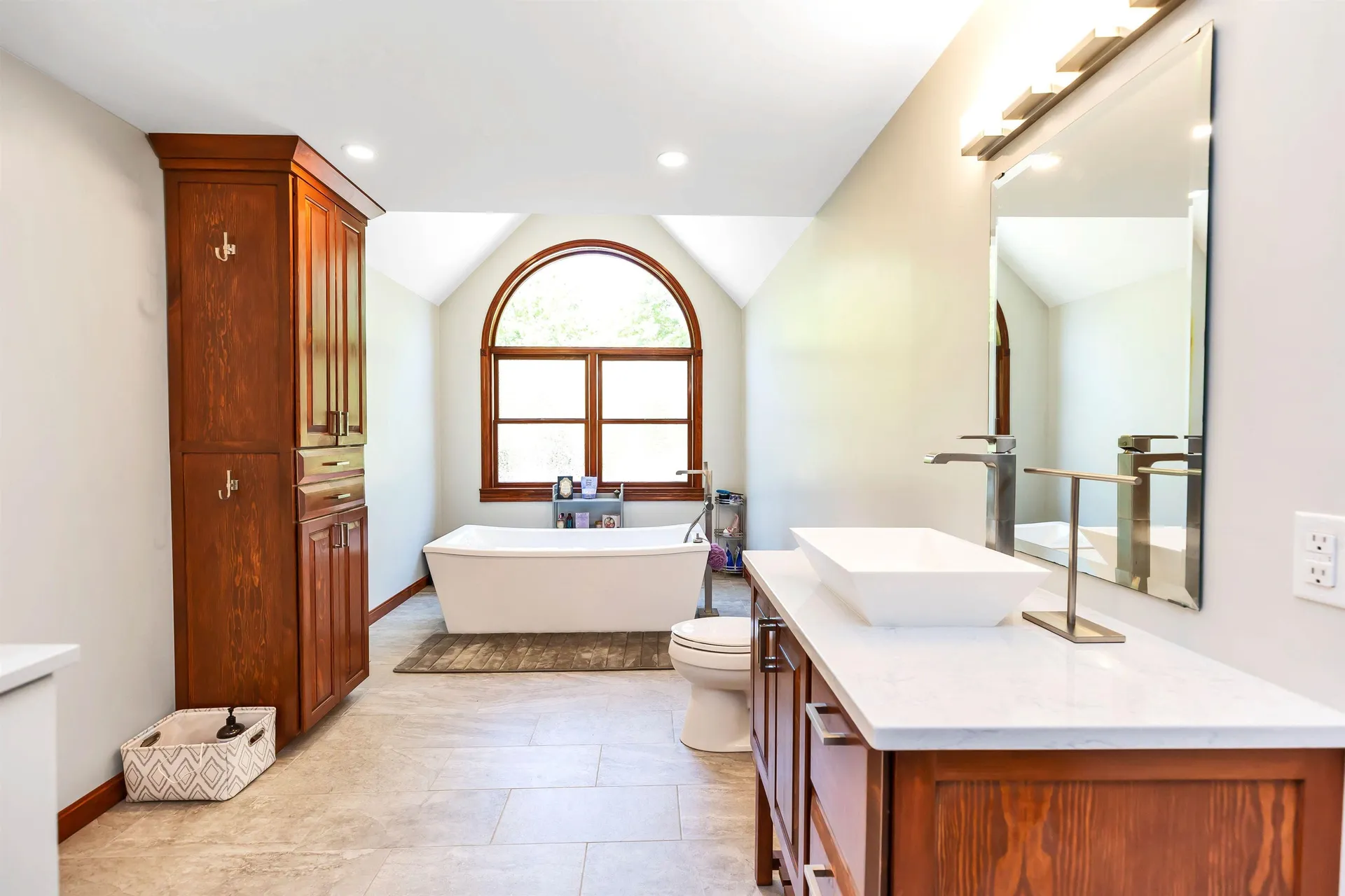 231 Bunker Hill Road Auburn NH 03032