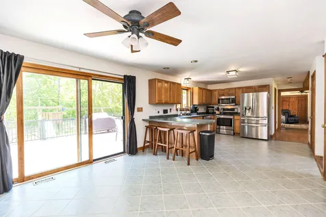 231 Bunker Hill Road Auburn NH 03032