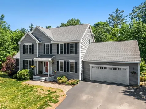 71 Mountain View Court Milford NH 03055