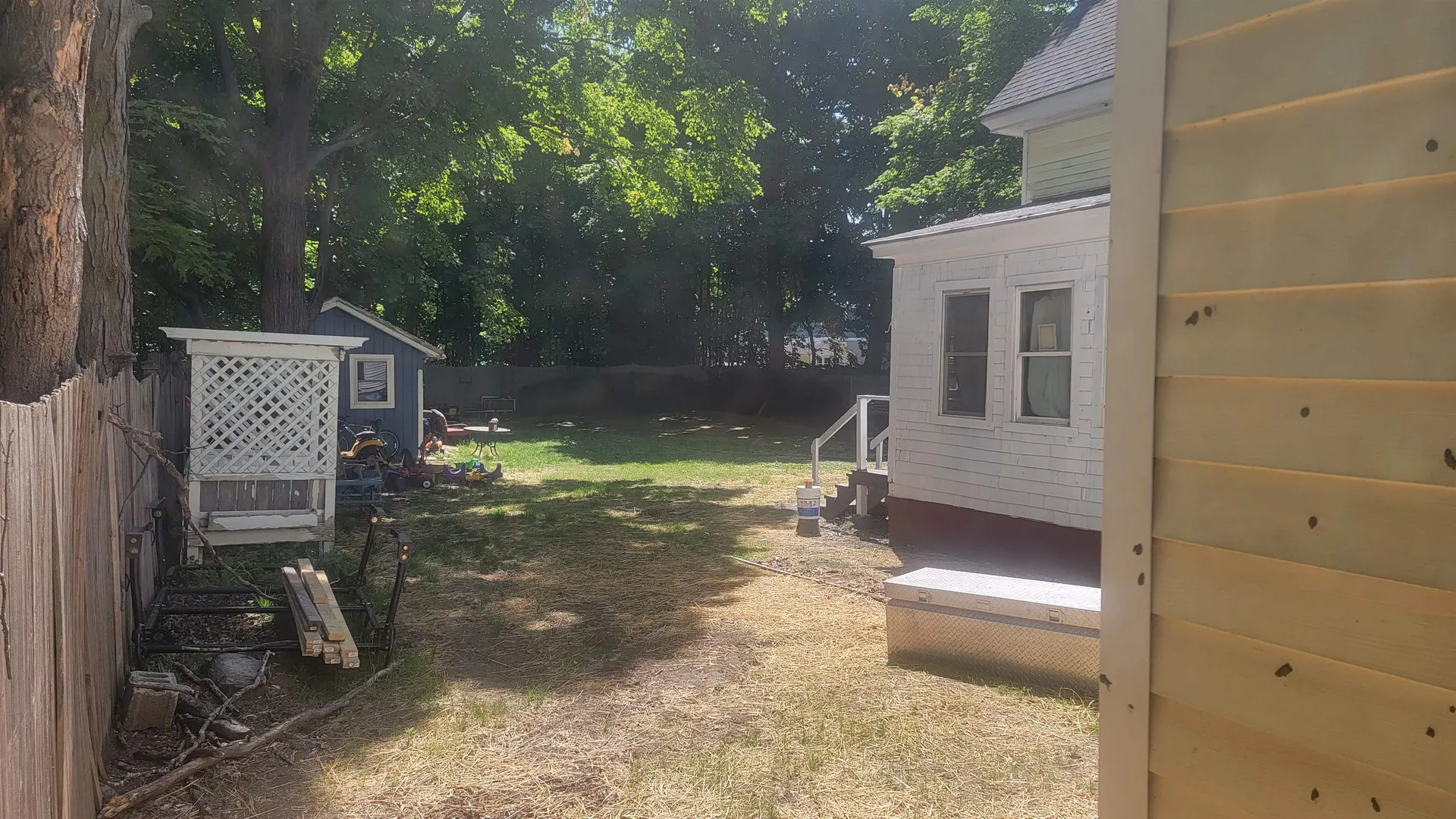 14 Bond Street Claremont NH 03743