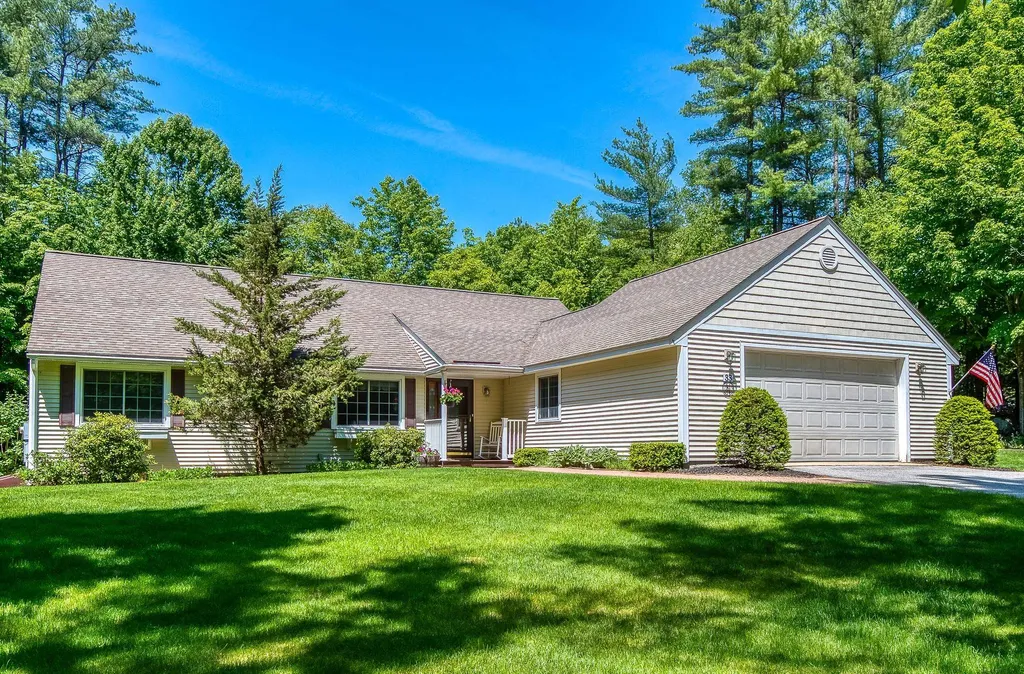 33 Murray Lane Conway NH 03818