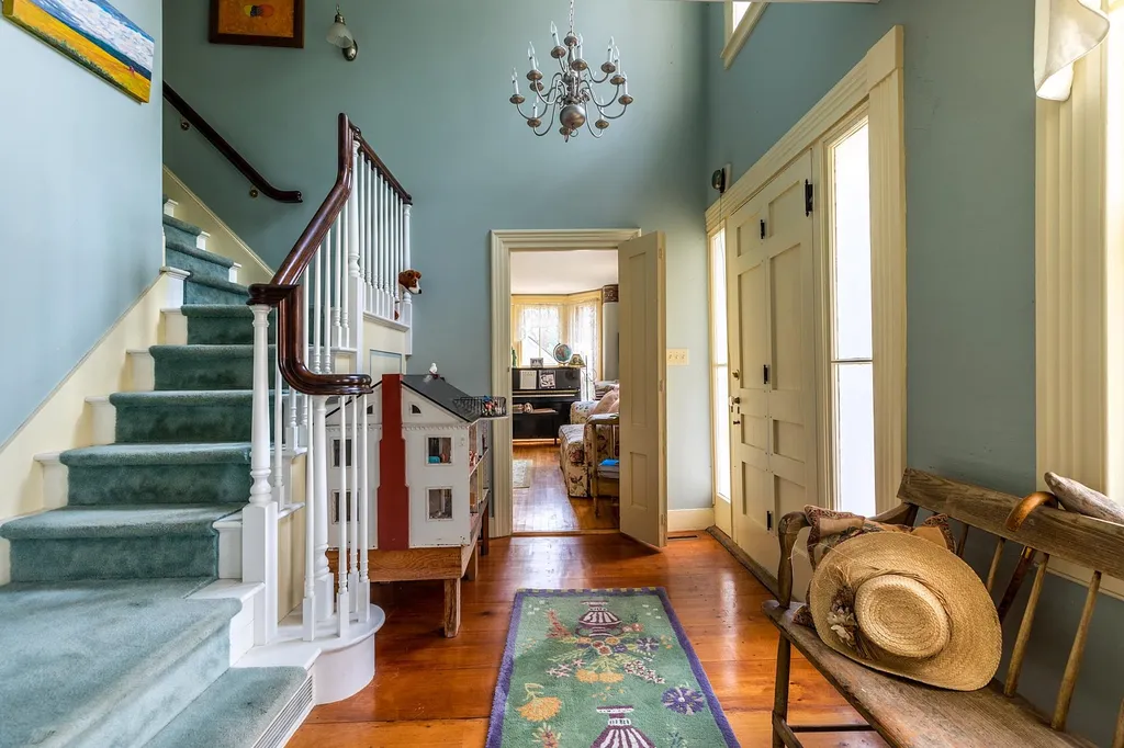 26 River Street Woodstock VT 05091