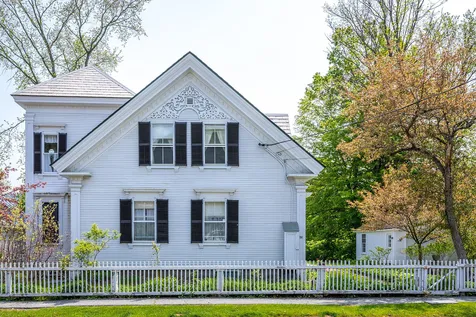 26 River Street Woodstock VT 05091