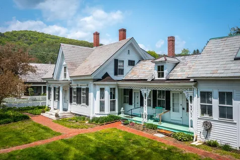 26 River Street Woodstock VT 05091