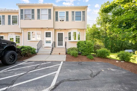 266 Endicott N Street Laconia NH 03246