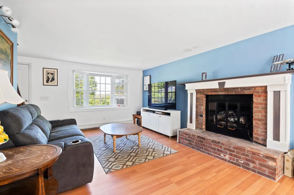 29 Nottingham Circle Lebanon NH 03766