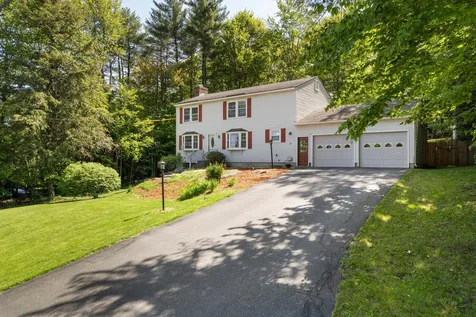 29 Nottingham Circle Lebanon NH 03766