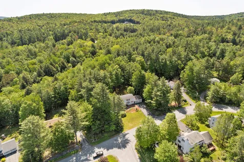 29 Nottingham Circle Lebanon NH 03766