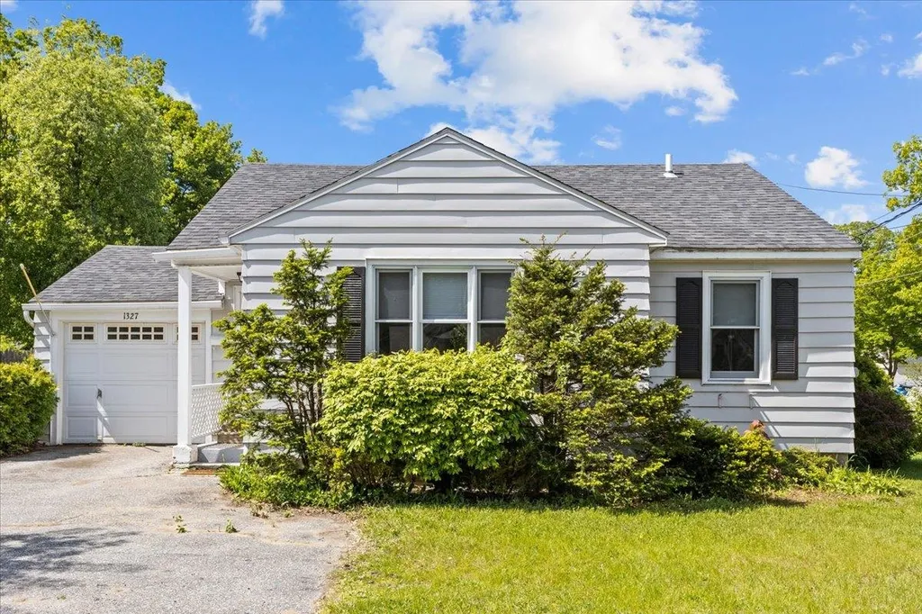 1327 North Avenue Burlington VT 05408