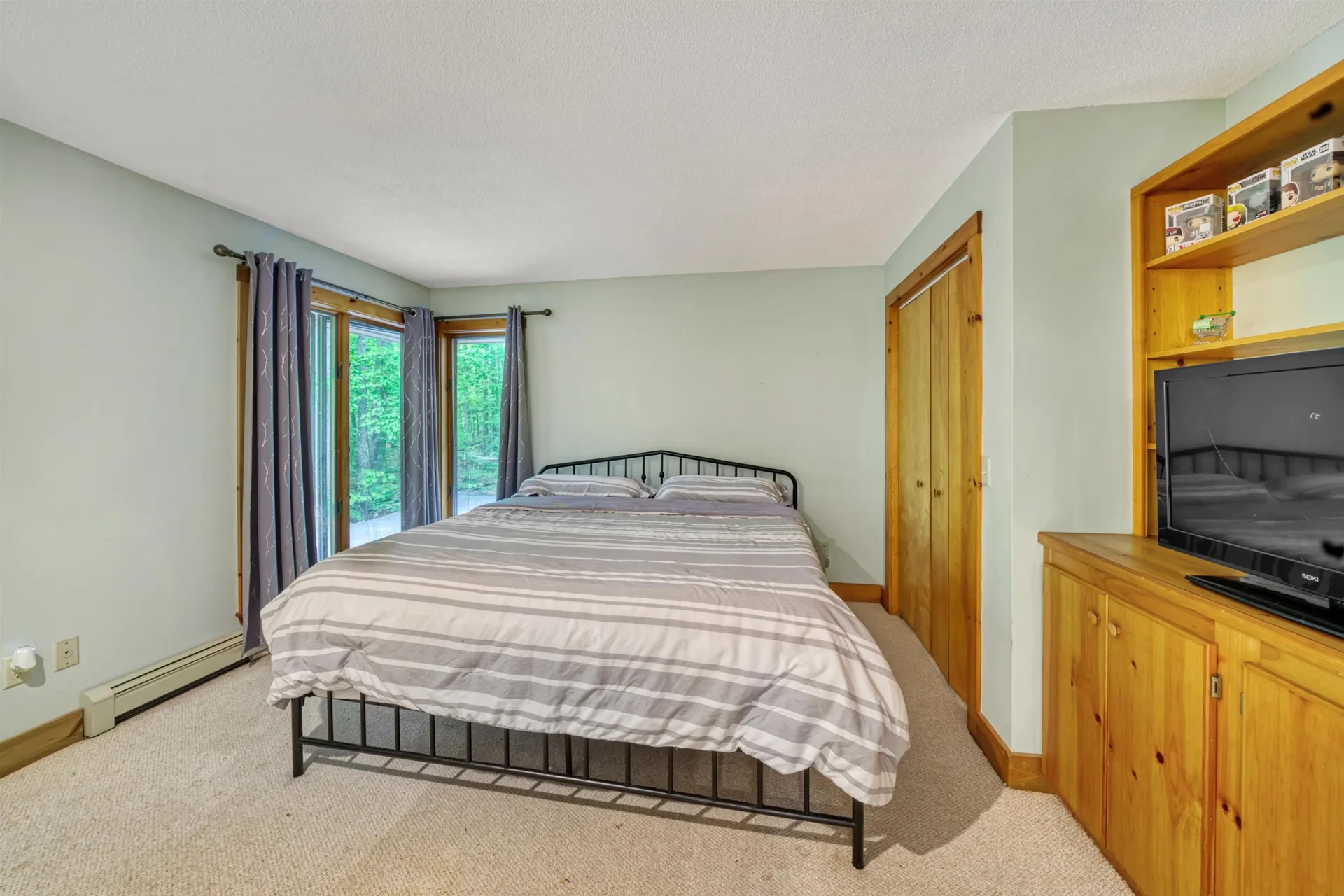 47 Hummingbird Hill Grantham NH 03753