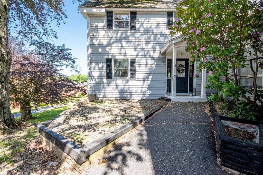 34 Floral Avenue Dover NH 03820